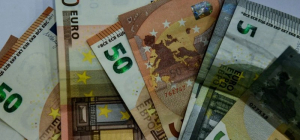 Επίδομα 400 ευρώ: Ποιοι εργαζόμενοι μπορούν να το εισπράξουν