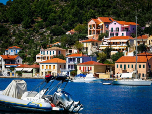 Διακοπές Σεπτεμβρίου: Το «διαμαντάκι» του Ιονίου που αυτήν την εποχή θα βρεις στα καλύτερά του