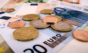 Τι καταβάλλεται αυτή την εβδομάδα από ΕΦΚΑ και ΔΥΠΑ