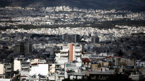 Δεκατρία χρόνια δουλειάς για 100 τετραγωνικά – Άπιαστο όνειρο η αγορά κατοικίας για τους νέους