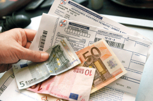 Αυξημένες οι λιανικές τιμές ρεύματος κατά 10% για το Νοέμβριο – Πού θα φτάσει η κρατική επιδότηση