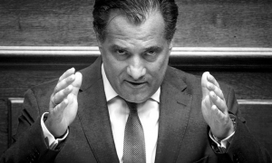 Θύελλα μετά το ρεσιτάλ αθλιότητας του Άδωνι για τα Τέμπη: Καραμπινάτο «άδειασμα» από τη ΝΔ – Απομάκρυνσή του ζητά το ΠΑΣΟΚ