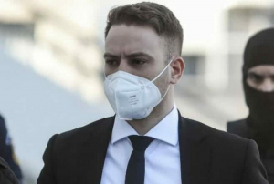 Απόπειρα κατά του Μπάμπη Αναγνωστόπουλου στις φυλακές Κορυδαλλού