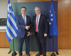 Συνάντηση Θ. Καββαδά και Στ. Παπασταύρου για όρια οικισμών