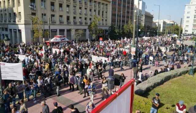 Απεργία: Ηχηρό μήνυμα της κοινωνίας με μαζική συμμετοχή