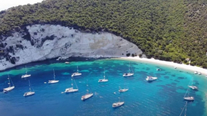 Η άγνωστη νησίδα του Ιονίου στην «αγκαλιά» της Λευκάδας και της Ιθάκης