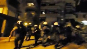 Εξάρχεια: Βίντεο-ντοκουμέντο από επίθεση των ΜΑΤ σε φωτορεπόρτερ