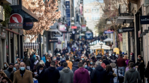 Κλειστά αύριο τα καταστήματα λόγω κακοκαιρίας