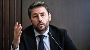 Ανδρουλάκης: Να ανακοινωθεί ο λόγος παρακολούθησής μου από την ΕΥΠ