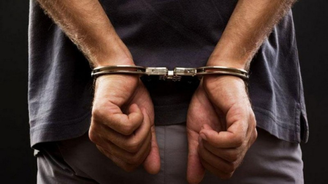 Λευκάδα: Συνελήφθη 19χρονος με μικροποσότητα χασίς