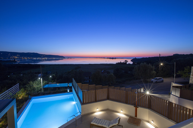 Φωτό: Ampolia Villas