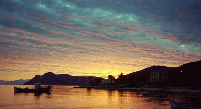 Κάλαμος, το νησί του Ιονίου Πελάγους (Καταφύγιο κατατρεγμένων προσφύγων-προγόνων μας)