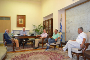 Το θέμα της ύδρευσης της Κέρκυρας ψηλά στην ατζέντα του Περιφερειάρχη