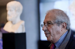 Πέθανε ο διευθυντής του Μουσείου της Ακρόπολης Δημήτρης Παντερμαλής
