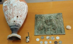 Αρχαιολογικός θησαυρός εντοπίστηκε από αστυνομικούς των Ιωαννίνων