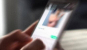 Διακίνηση γυμνών φωτογραφιών στα σχολεία: Τι είναι η νέα μόδα «deep nude», τι πρέπει να προσέχουν οι γονείς