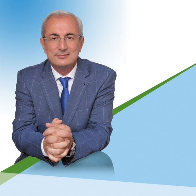 Σπ. Κωνσταντάρας: «Αρχή Άνδρα Δείκνυσι..» - Στην εποχή της δεκαετίας του '80 γυρνάει η ΠΕΔ