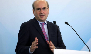 Κώστας Χατζηδάκης: Δεν θα φτάσει τα 800 ευρώ ο νέος κατώτατος μισθός