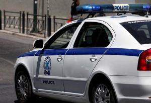 Άρτα: Έκλεψε από σπίτι χρήματα και χρυσαφικά