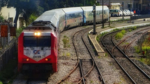 Θήβα: Τρένο παρέσυρε και ακρωτηρίασε 45χρονο