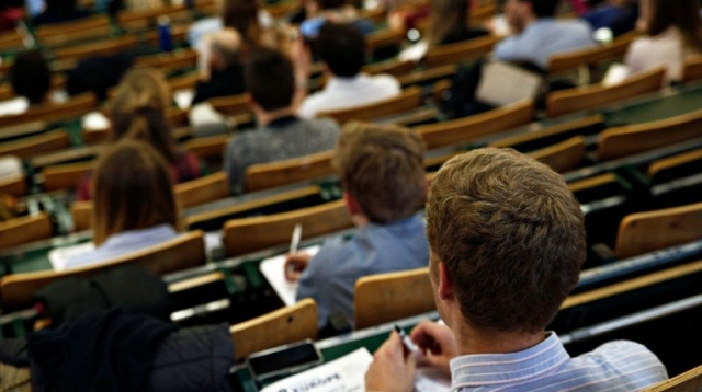 Η ΠΙΝ ενισχύει 20 πρωτοετείς φοιτητές με 80.000 ευρώ - 4 θέσεις για την Λευκάδα