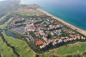 Πιο κοντά έρχεται το Navarino Blue