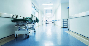 Πτολεμαΐδα: Συντετριμμένη η 42χρονη που έχασε την ίδια μέρα μωρό και σύζυγο