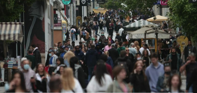 Ανοιχτά τα καταστήματα τροφίμων την Καθαρά Δευτέρα