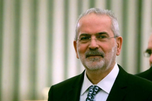 Ιωάννης Σαρμάς: Τι πρεσβεύει ο άγνωστος πρωθυπουργός της χώρας