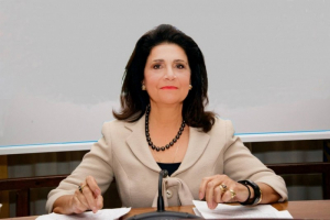 Ευχές από την Περιφερειάρχη Ι.Ν, Ρόδη Κράτσα για το Πάσχα