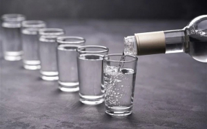 Γενικό Χημείο: Ανάκληση ρωσικής βότκας – Βρέθηκε γάλα στα συστατικά