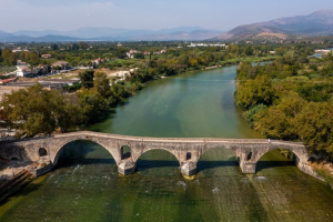 Οκτώ γέφυρες της Άρτας στο πρόγραμμα που θα τις καταστήσεις έξυπνες