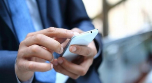 Έγγραφο-βόμβα της ΕΥΠ σε κυβερνητικούς: Τα apps δεν είναι ασφαλή!