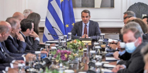 Οι τρεις πιθανότερες ημερομηνίες για πρόωρες εκλογές