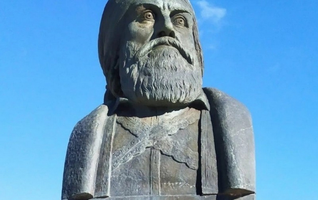 Μεσσηνία: Έκλεψαν τη μπρούτζινη προτομή του Παπαφλέσσα