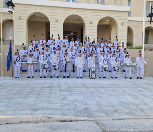 Δύο νησιά, ένας ήχος: Μαζί Λευκάδα και Κέρκυρα στη γενέθλια παρέλαση της Φ.Ε.Λ.