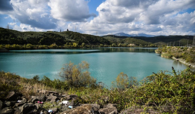 Άρτα: Χωρίς τις αισθήσεις τους δυο παιδιά στον Άραχθο