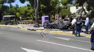 Λεωφόρος Μαραθώνος: Ηλικιωμένη οδηγός εμβόλισε δύο ΙΧ - Δύο οι νεκροί