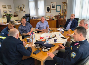 Συνάντηση εργασίας ενόψει αντιπυρικής περιόδου - Δουβίτσας: Δέσμευση όλων για στενή συνεργασία