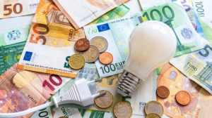 Επιδότηση και στο ηλεκτρικό ρεύμα μέχρι και 480 ευρώ!