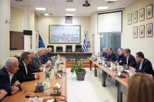 Δήμαρχος σε Μητσοτάκη: Ανοίγει θέμα νέου Καλλικράτη με «σπάσιμο» δήμων