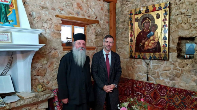 Λευκάδα: Mε τον Ηγούμενο της Ι.Μ. Φανερωμένης συναντήθηκε ο Ανδρέας Κτενάς
