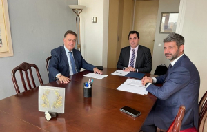 Λευκάδα - Μαρίνα Βλυχού: Υπεγράφη η σύμβαση εκπόνησης των μελετών για το Α’ στάδιο χωροθέτησης