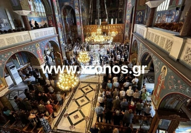 Θρήνος στην κηδεία της 46χρονης νοσηλεύτριας που σκοτώθηκε στη Λιβύη