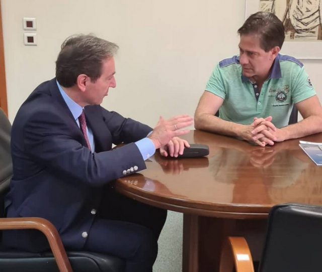 Συνάντηση Γιάννη Μπούγα με τον Γενικό Γραμματέα του Υπ. Περιβάλλοντος