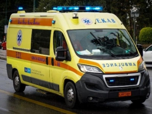 Ασυνείδητος οδηγός παρέσυρε και εγκατέλειψε δύο 15χρονες στα Ιωάννινα!