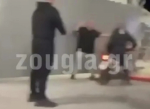 Θερμό επεισόδιο του Τάκη Τσουκαλά με οπαδούς του Ολυμπιακού – Πιάστηκαν στα χέρια!