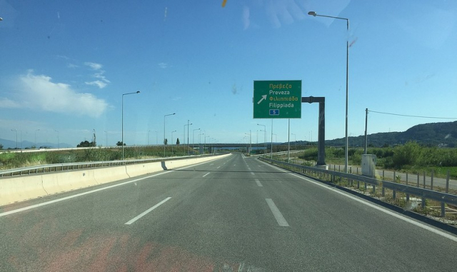 «Κομμάτι-κομμάτι» σε τεχνικούς συμβούλους οι μελέτες για τη σύνδεση Πρέβεζας- Ιόνιας