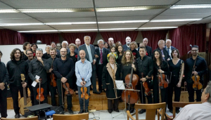 Μια συγκινητική αγκαλιά για τον Παναγιώτη Φίλιππα από τους Λευκαδίτες της Αττικής