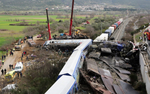Καθυστέρησαν την φωτοσήμανση για να μοιράσουν την «πίτα» στους εργολάβους!
